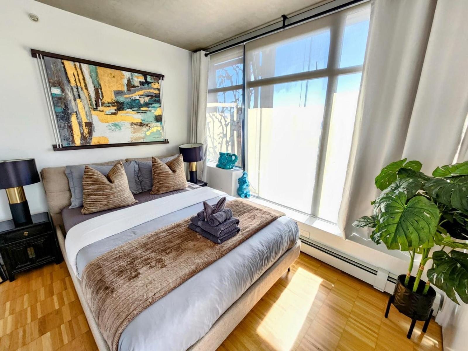 Luxury Downtown Apartment Vancouver